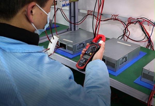 精工品质，打造安全高效电源品牌