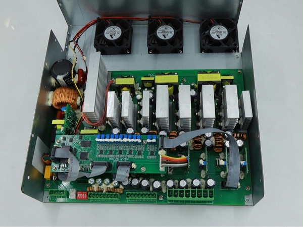 12路程控多路恒流源ADC-75112-208