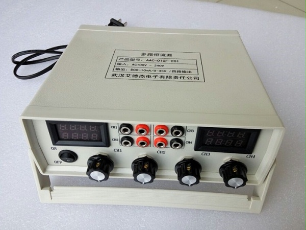 四路直流恒流源