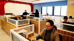 艾德杰电源-办公室现场