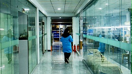 艾德杰电源-公司走廊